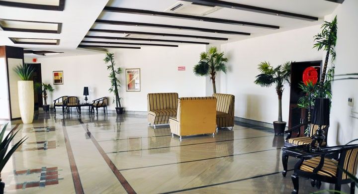 Hotel Ark Continental Rudrapur מראה חיצוני תמונה