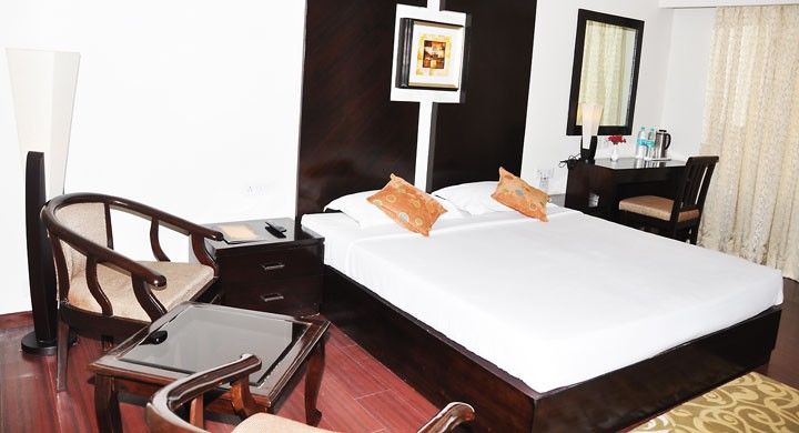 Hotel Ark Continental Rudrapur מראה חיצוני תמונה